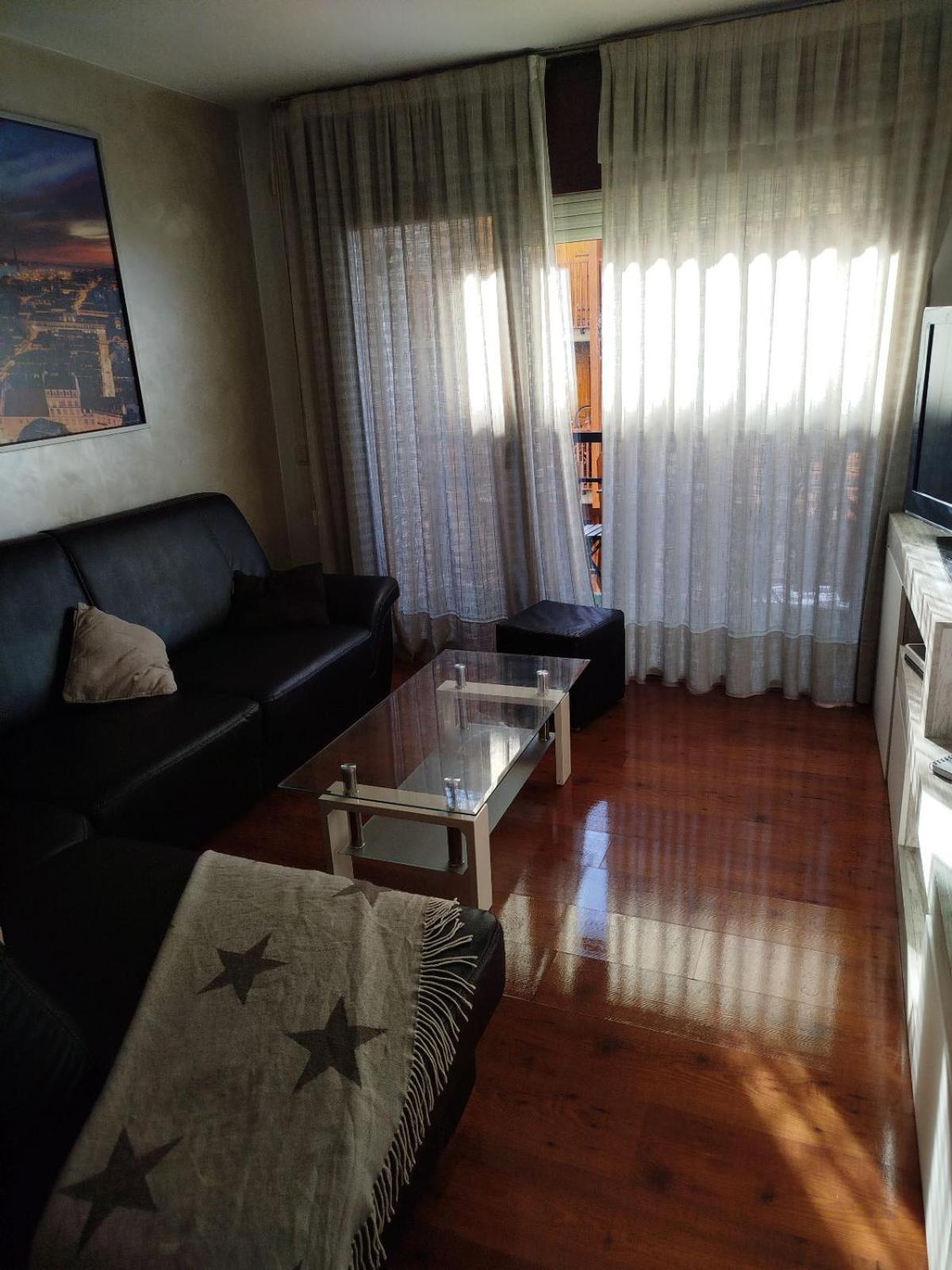 Appartement De Vacances Puigcerdà Стая снимка